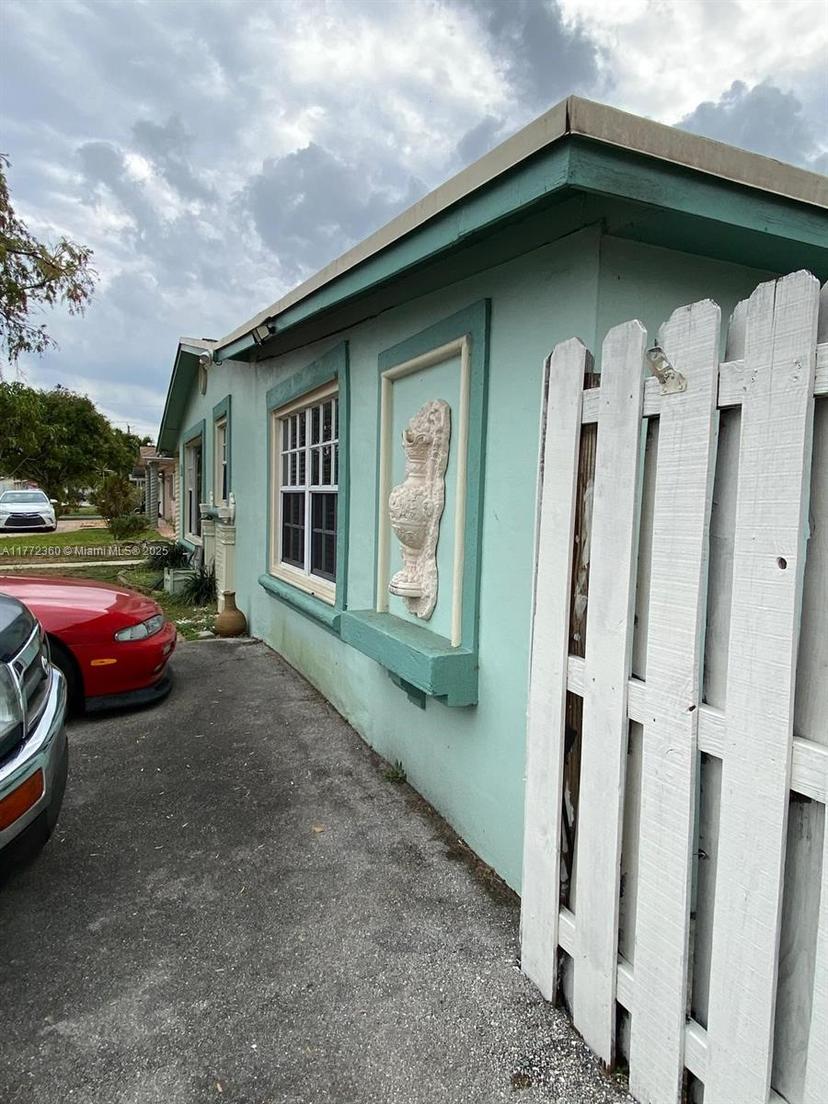 Picture of 6210 NW 17Th St, Sunrise FL 33313