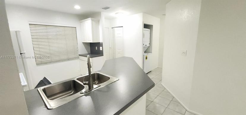 Picture of 9160 NW 40Th St # 1, Coral Springs FL 33065