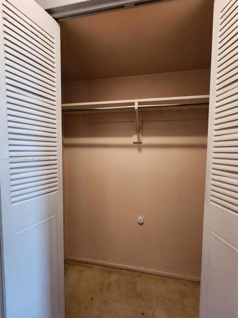 Picture of 1351 NE Miami Gardens Dr # 501E, Miami FL 33179