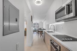 Picture of 100 Lincoln Rd # 539, Miami Beach, FL 33139