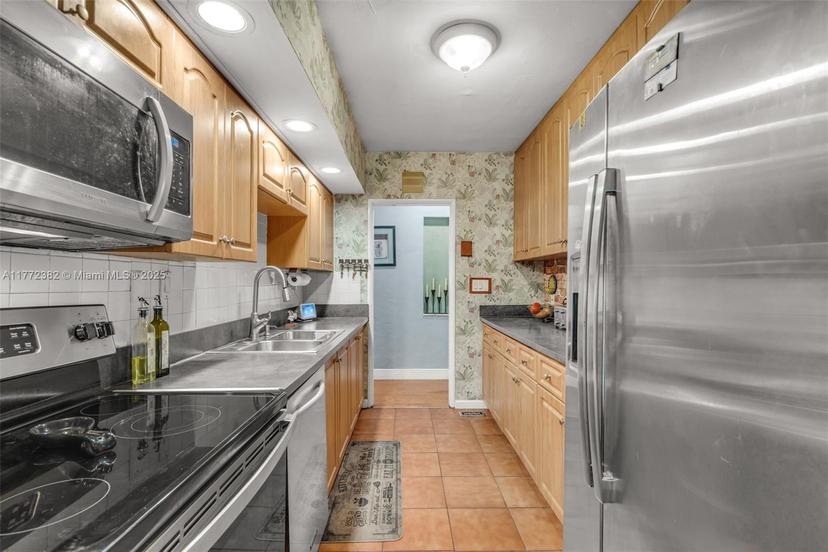 Picture of 9413 N Miami Ave, Miami Shores FL 33150