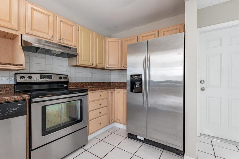 Picture of 14450 SW 153Rd Ter, Miami FL 33177