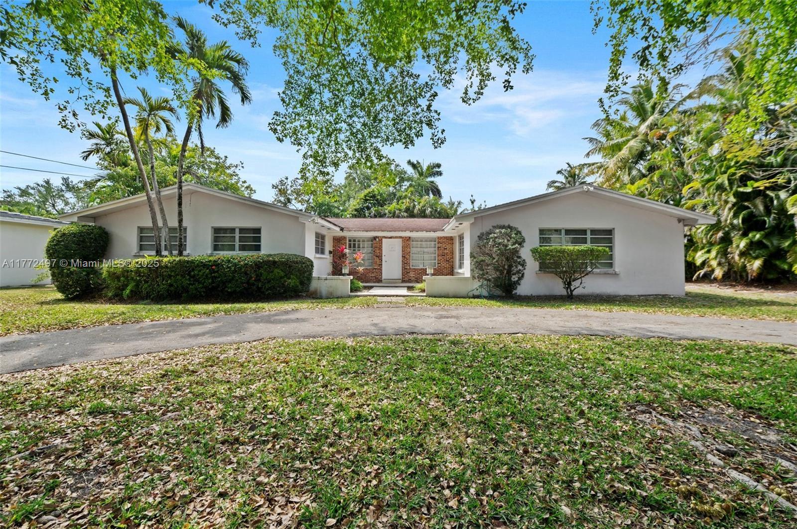 Picture of 8290 SW 61St Ave, South Miami, FL 33143