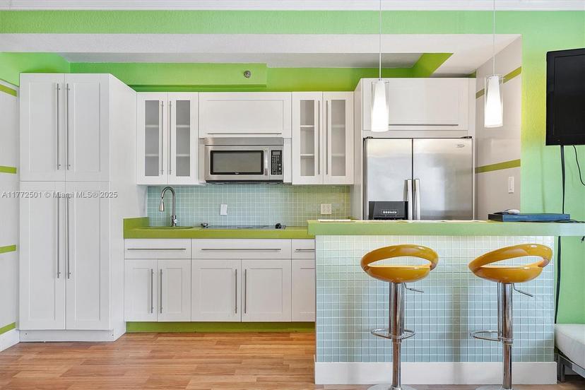 Picture of 6345 Collins Ave # 414, Miami Beach FL 33141