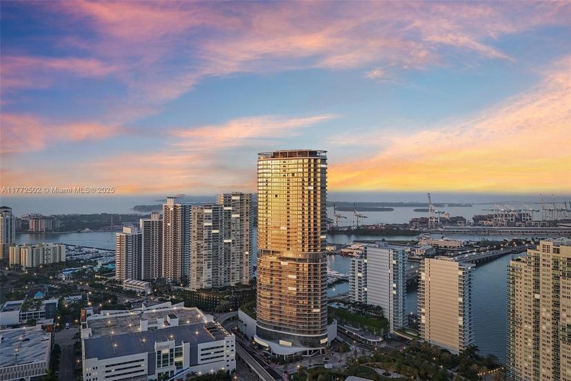 Picture of 500 Alton Rd, Miami Beach FL 33139