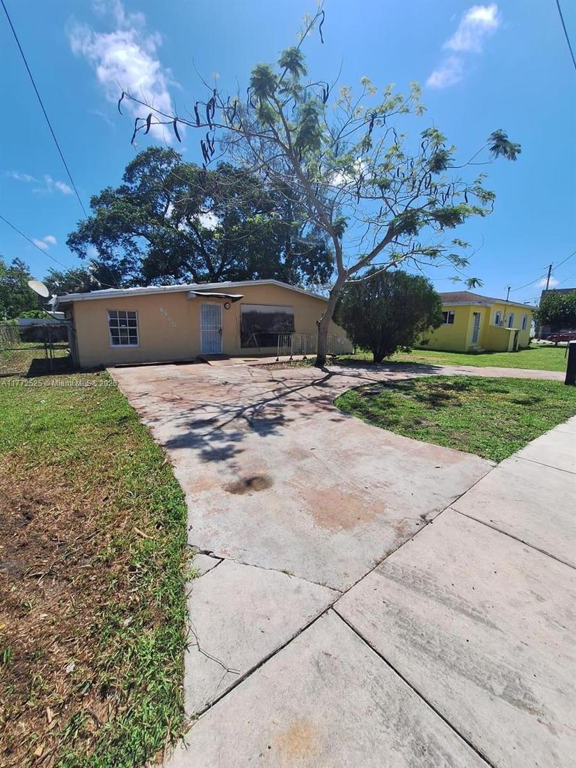 Picture of 6965 NW 21St Ct, Miami FL 33147