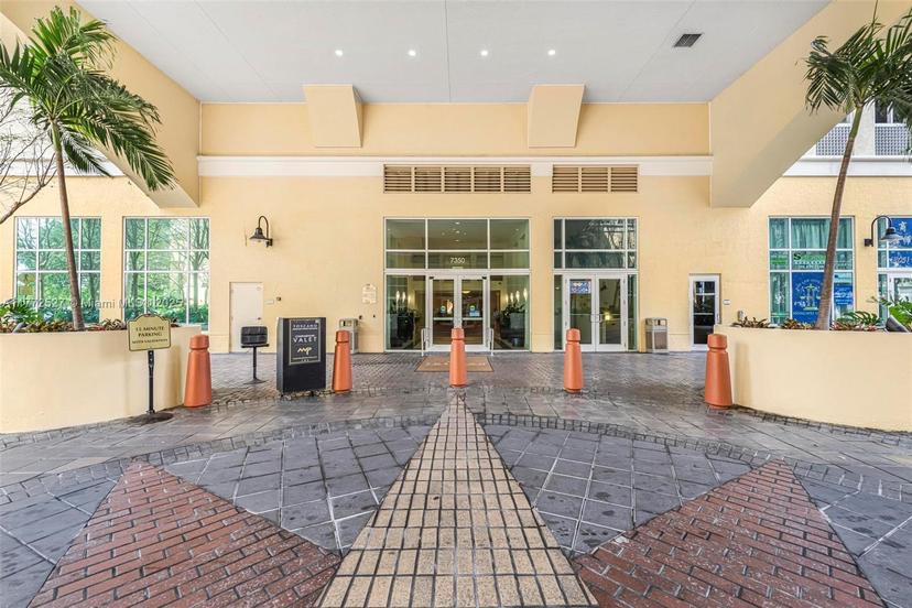 Picture of 7350 SW 89Th St # 1811S, Miami FL 33156