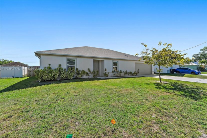 Picture of 421 NW Biltmore St, Port St. Lucie FL 34983