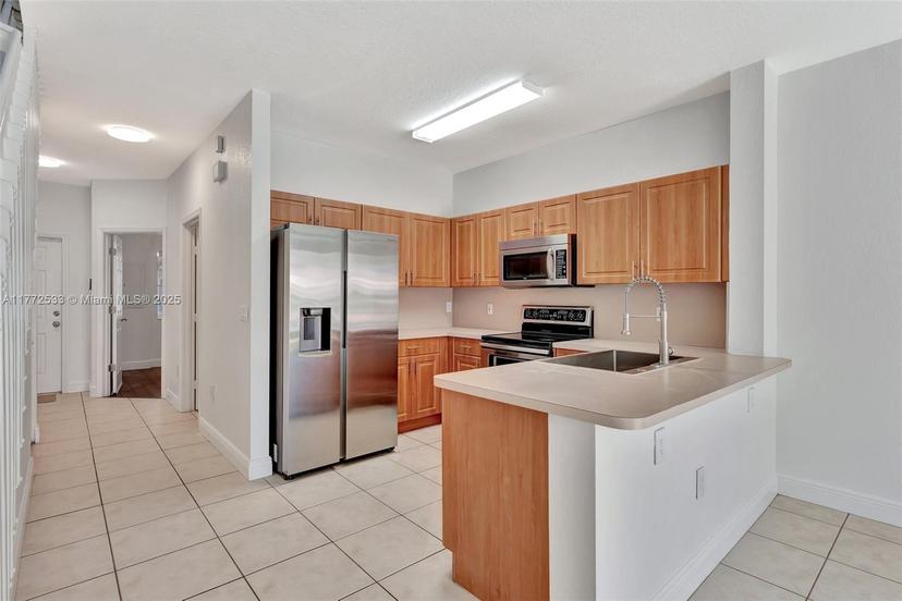 Picture of 7848 Catalina Cir # 7848, Tamarac FL 33321