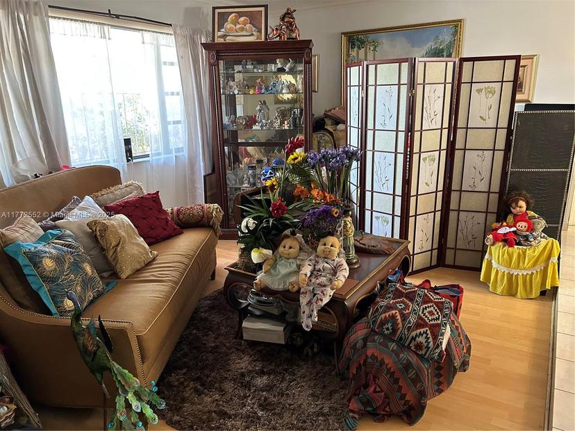 Picture of 13108 SW 3Rd St, Miami FL 33184