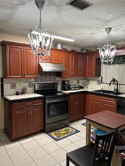 Picture of 13108 SW 3Rd St, Miami, FL 33184