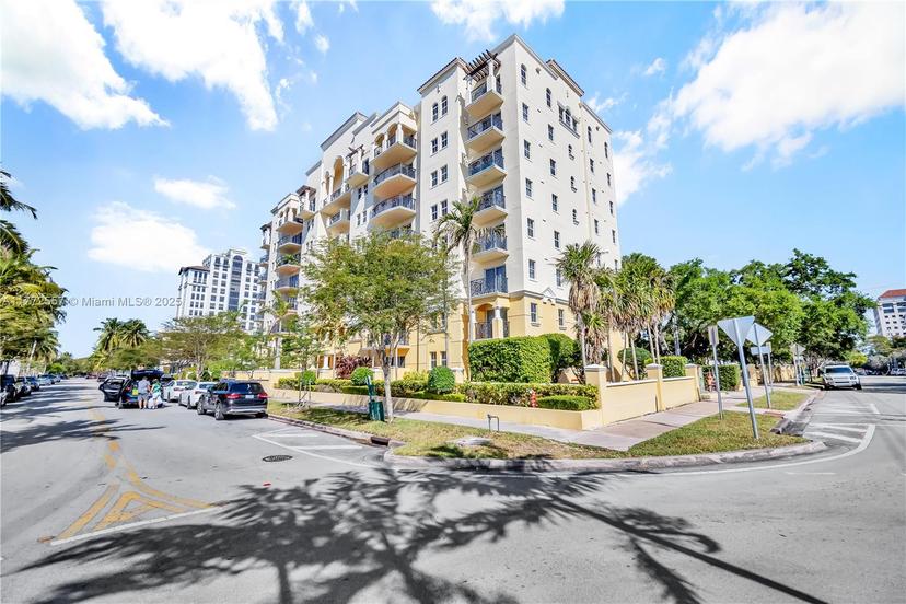 Picture of 101 Sidonia Ave # 3, Coral Gables FL 33134