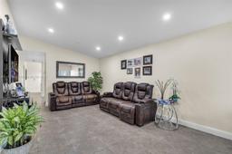 Picture of 2468 W 65Th St, Hialeah, FL 33016