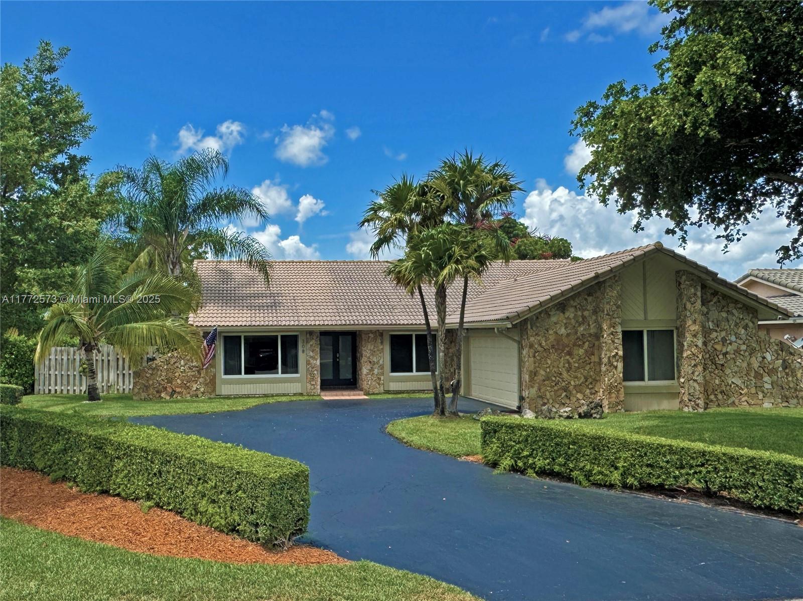 Picture of 308 NW 108Th Ave, Coral Springs, FL 33071