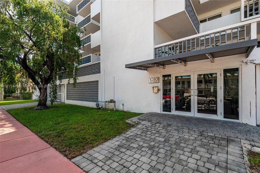 Picture of 1030 9Th St # 203, Miami Beach FL 33139