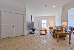Picture of 1520 SE 17Th Ave, Homestead, FL 33035