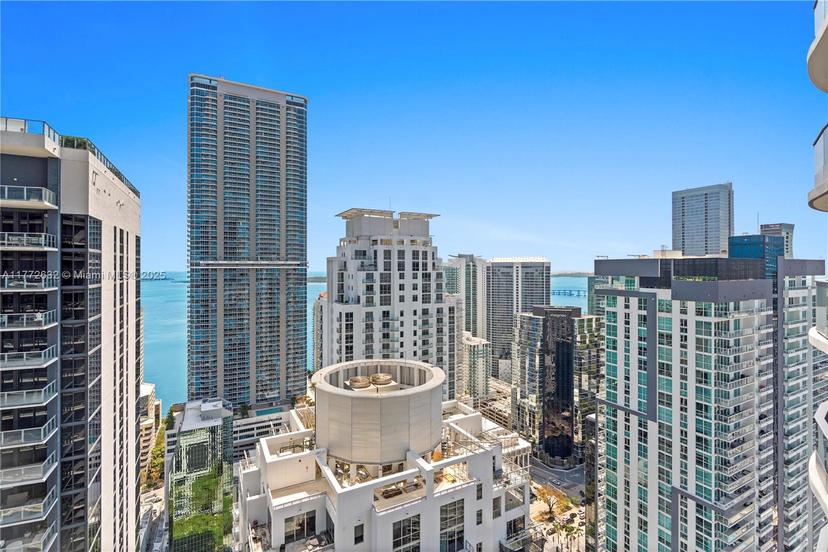 Picture of 1000 Brickell Plaza # 4703, Miami FL 33131