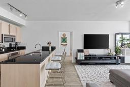Picture of 79 SW 12Th St, Miami, FL 33130