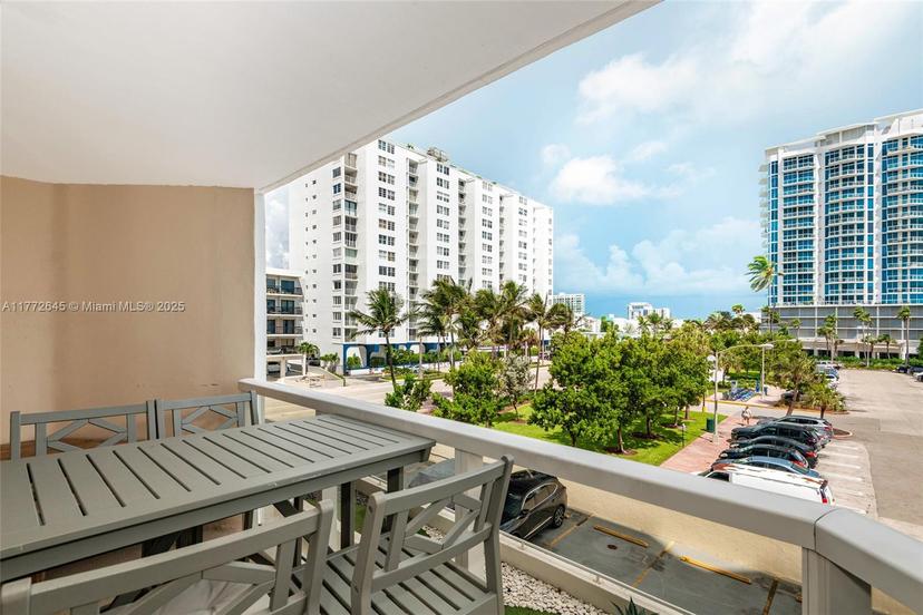 Picture of 6423 NE Collins Ave # 309, Miami Beach FL 33141