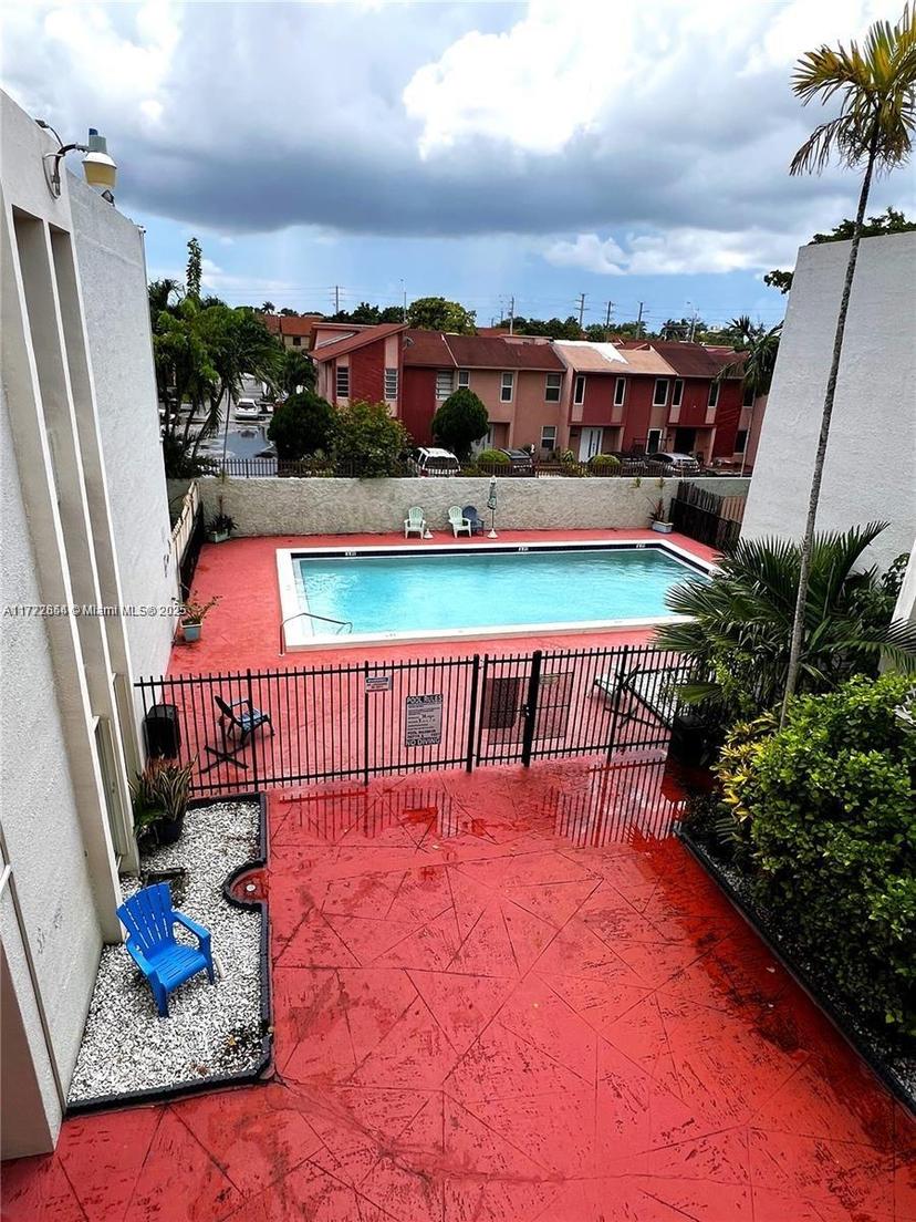 Picture of 1480 W 46Th St # 307, Hialeah FL 33012