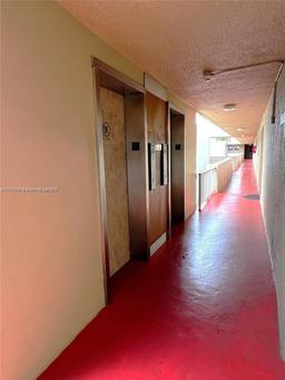 Picture of 1480 W 46Th St # 307, Hialeah, FL 33012