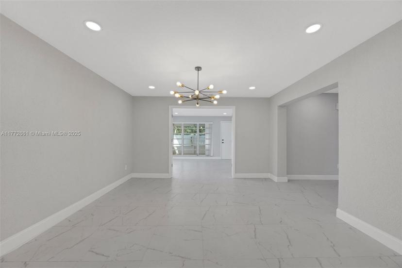 Picture of 461 SE 3Rd Ave, Pompano Beach FL 33060