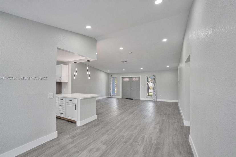 Picture of 8400 NW 7Th St, Pembroke Pines FL 33024