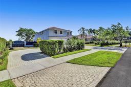 Picture of 721 Ranch Rd, Weston, FL 33326