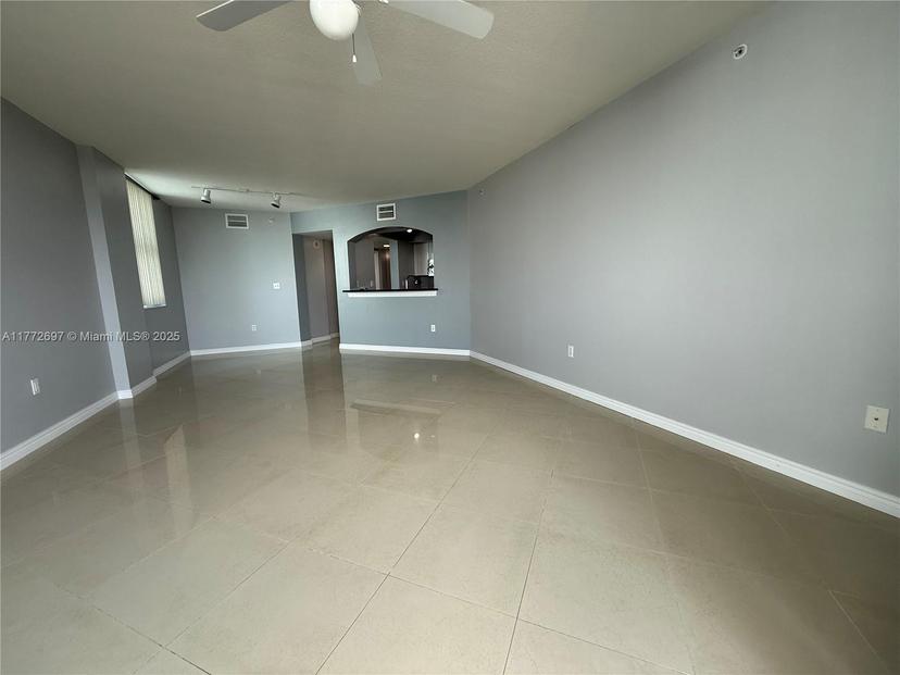 Picture of 9201 Collins Ave # 521, Surfside FL 33154