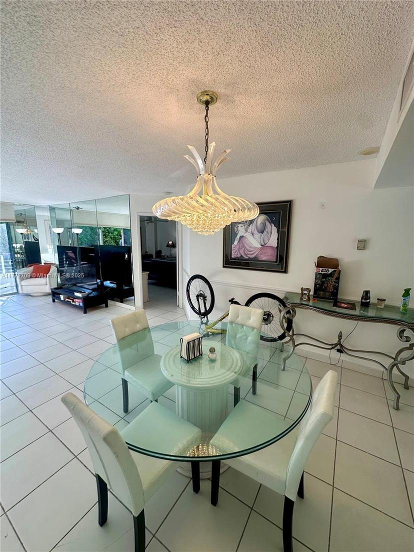 Picture of 19101 NE 36Th Ct # 302, Aventura FL 33180
