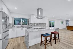 Picture of 3211 Calle Largo Dr, Hollywood, FL 33021