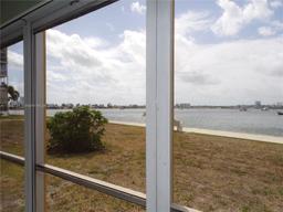 Picture of 2920 Point East Dr # N111, Aventura, FL 33160
