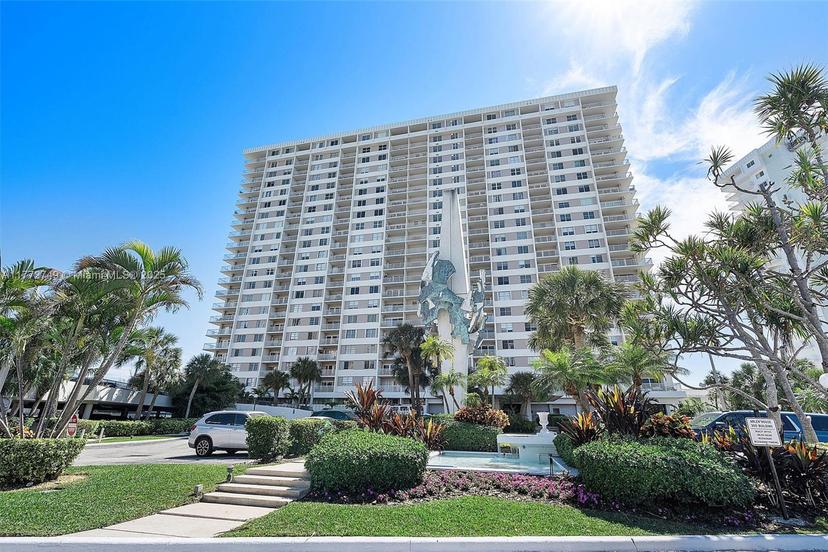 Picture of 300 Bayview Dr # 308, Sunny Isles Beach FL 33160