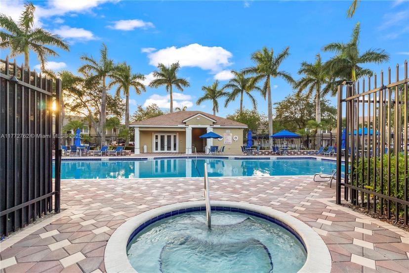 Picture of 757 SW 122Nd Terrace # 757, Pembroke Pines FL 33025