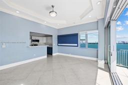 Picture of 7545 E Treasure Dr # 10H, North Bay Village, FL 33141