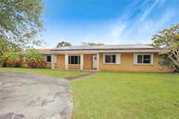 Picture of 17501 SW 89Th Ave, Palmetto Bay, FL 33157