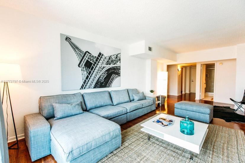 Picture of 19370 Collins Ave # 326, Sunny Isles Beach FL 33160