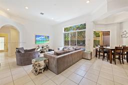 Picture of 2510 Jardin Dr, Weston, FL 33327