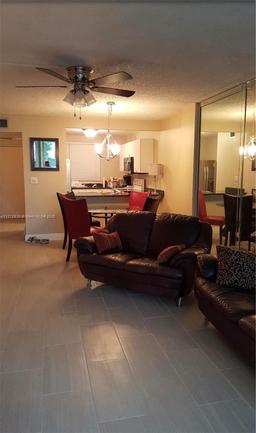 Picture of 113 Royal Park Dr # 2H, Oakland Park, FL 33309
