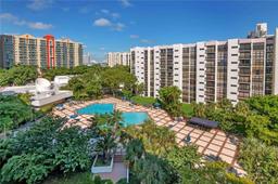 Picture of 16909 N Bay Rd # 319, Sunny Isles Beach, FL 33160