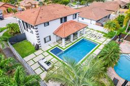 Picture of 5161 SW 159Th Ct, Miami, FL 33185