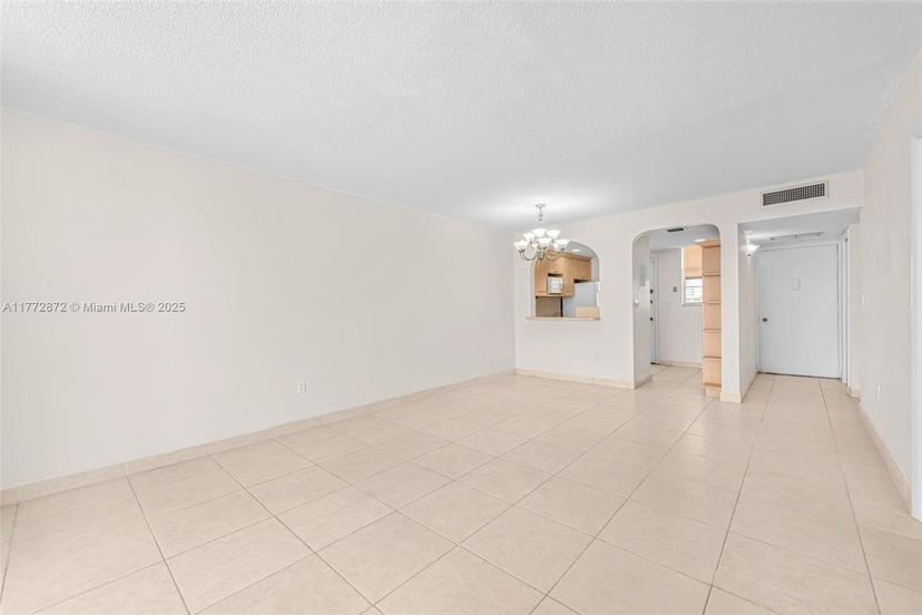 Picture of 3010 Marcos Dr # R509, Aventura FL 33160