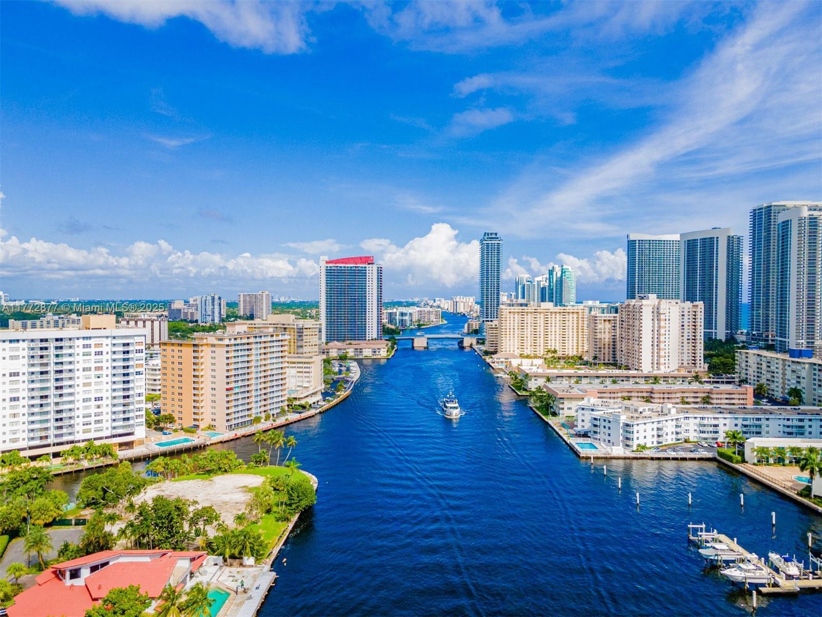 Picture of 1985 S Ocean Dr # 16C, Hallandale Beach, FL 33009