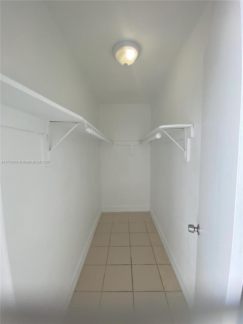 Picture of 6070 W 19Th Ave # 315, Hialeah FL 33012