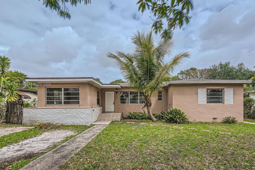 Picture of 251 NW 149Th St, Miami FL 33168
