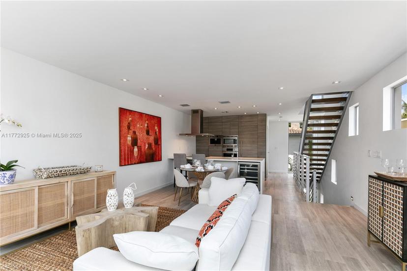 Picture of 645 Michigan Ave, Miami Beach FL 33139