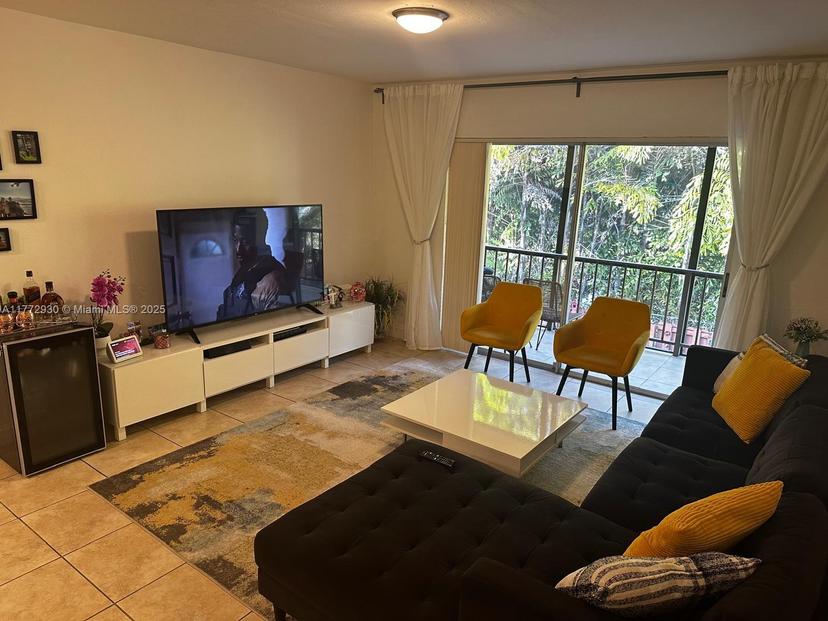 Picture of 7951 SW 104Th # 210D, Miami FL 33156