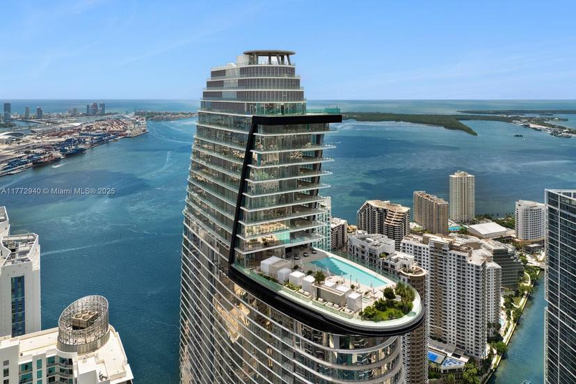 Picture of 300 Biscayne Blvd Way # 4206W, Miami FL 33131
