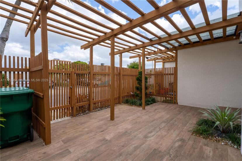 Picture of 1238 SW 131St Place Cir W # 1238, Miami FL 33184