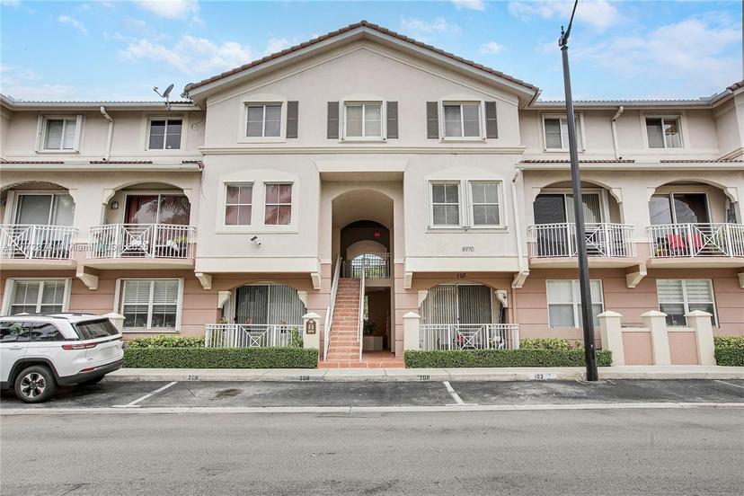 Picture of 8970 W Flagler St # 207, Miami FL 33174